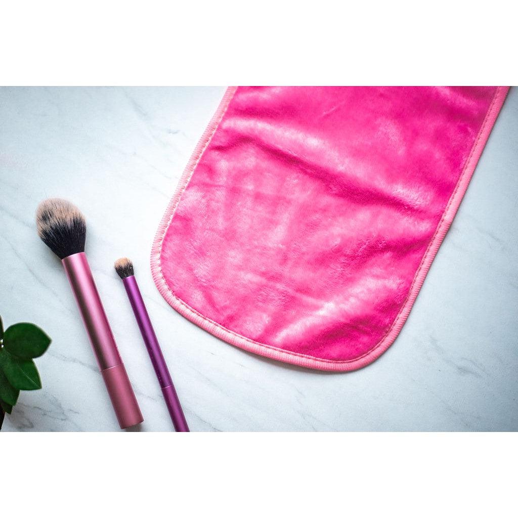 Ready to Ship | Wash the Day Away- Makeup Remover Cloths (Assortment)