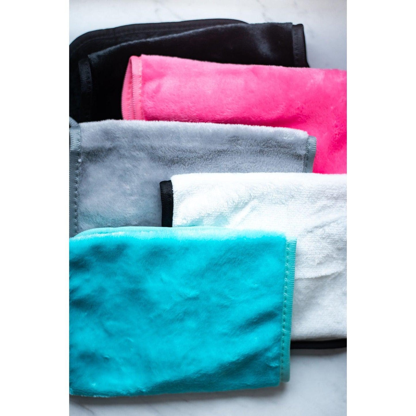 Ready to Ship | Wash the Day Away- Makeup Remover Cloths (Assortment)