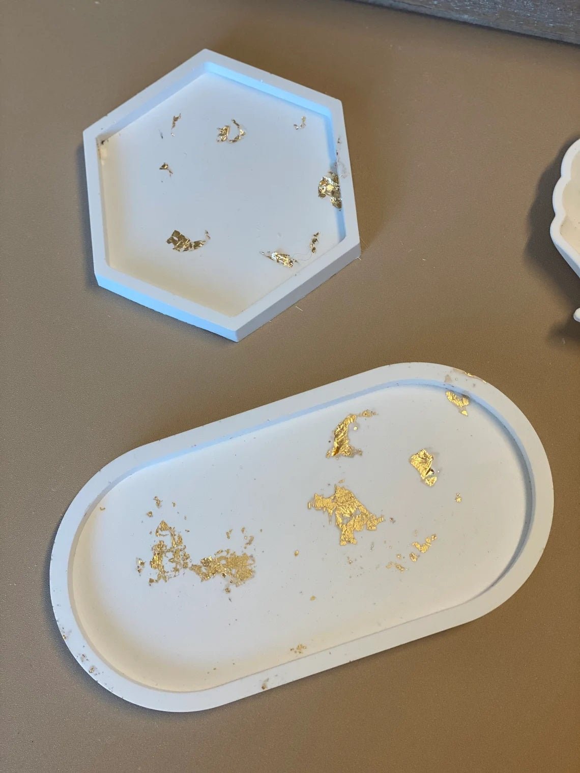 Handmade Jesmonite Tray – Modern Decorative Organizer
